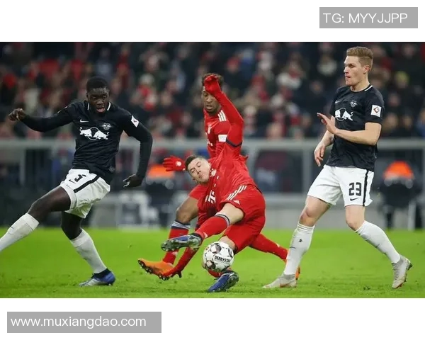 马竞与拜仁对决回顾上场球员表现分析与战术探讨